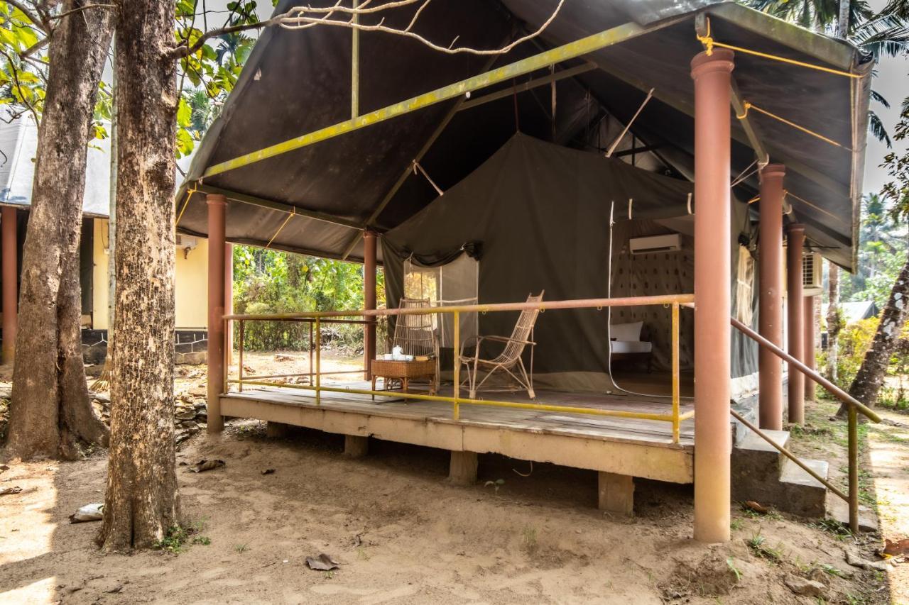 Amritara Riverside Camp Thattakād Exterior foto